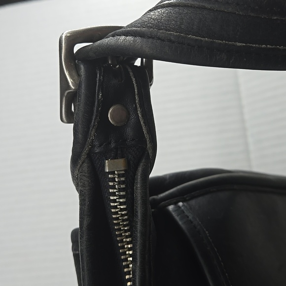 COACH Legacy Studio Flap Crossbody 9144 Black Leather - Picture 7 of 14